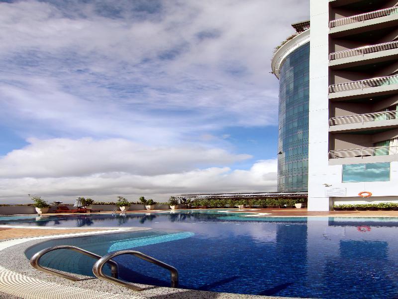 Gbw Hotel Johor Bahru Bagian luar foto