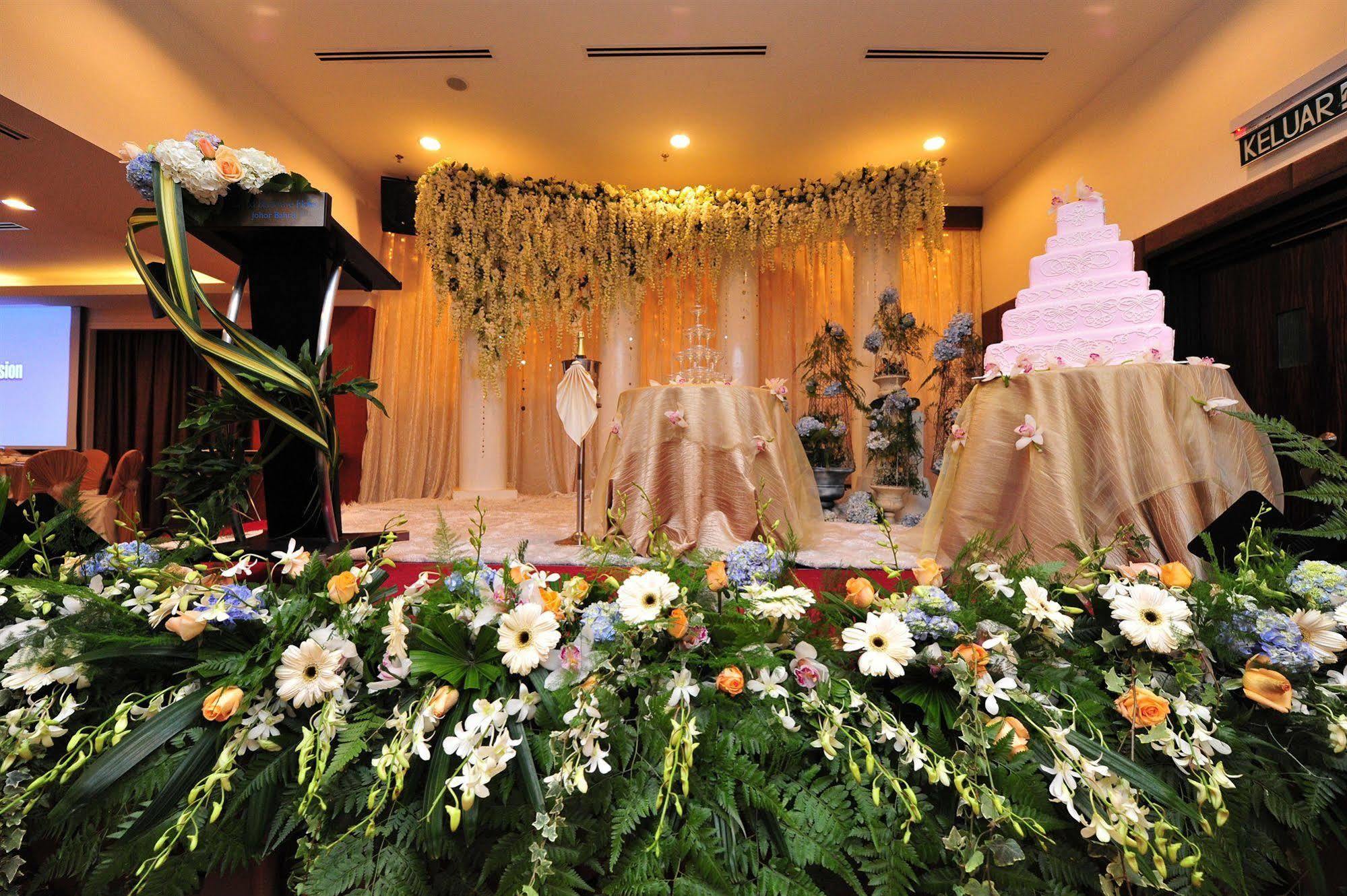 Gbw Hotel Johor Bahru Bagian luar foto