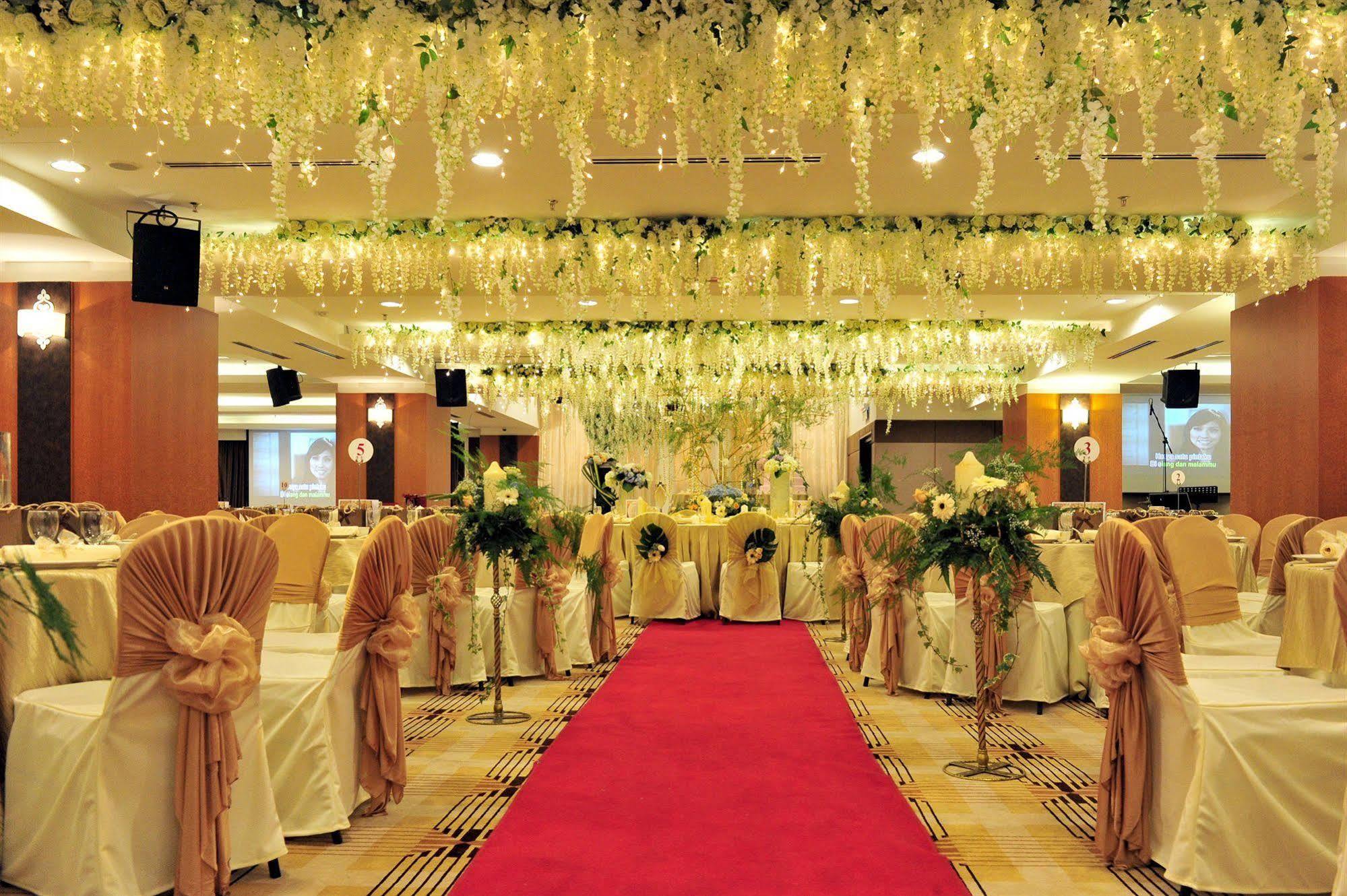 Gbw Hotel Johor Bahru Bagian luar foto