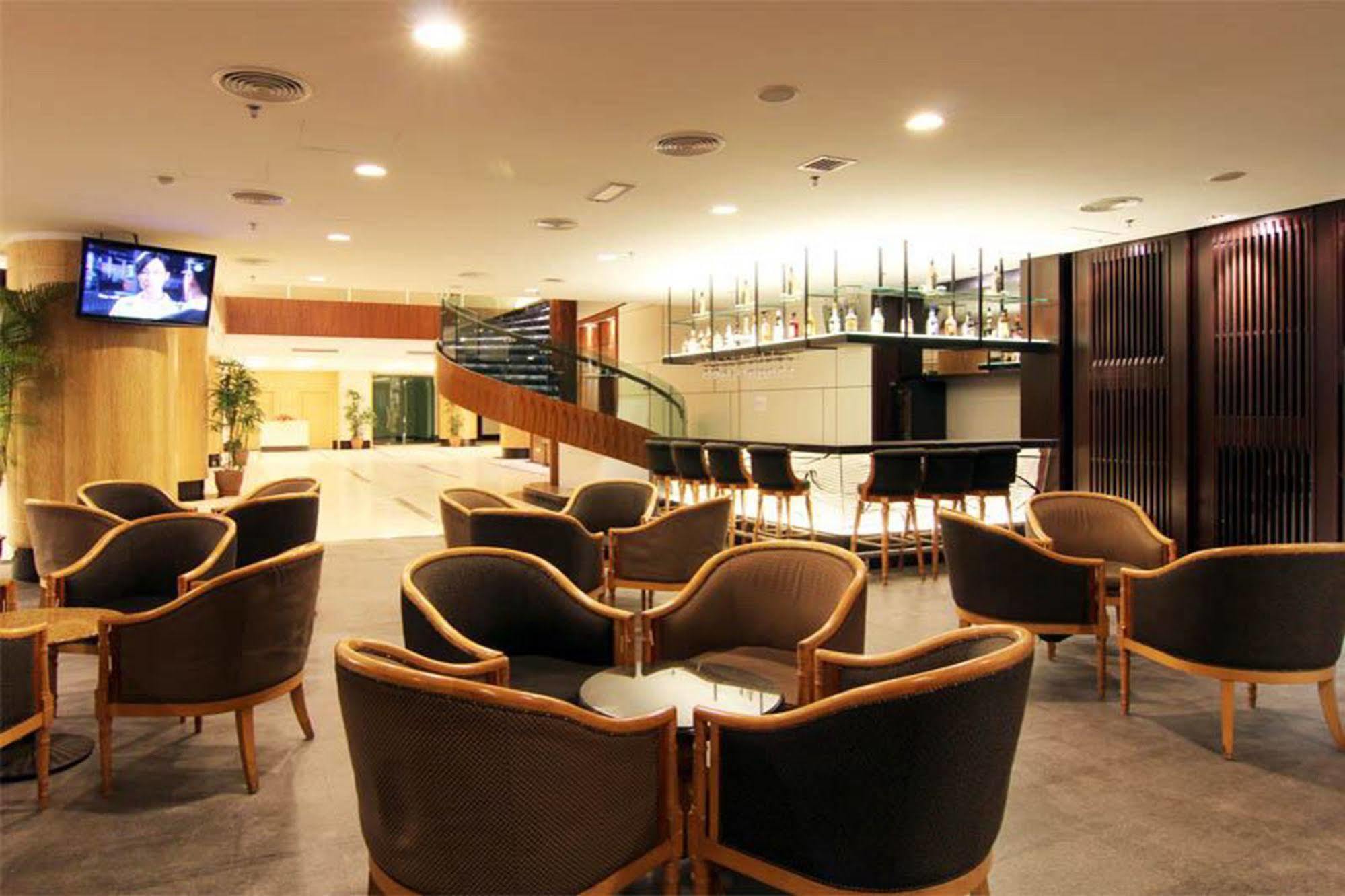 Gbw Hotel Johor Bahru Bagian luar foto